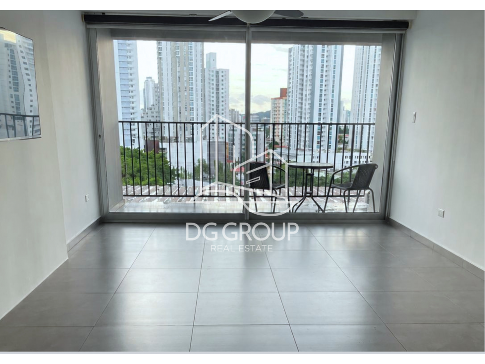 Alquiler de Apartamento PH Terrazas del Parque