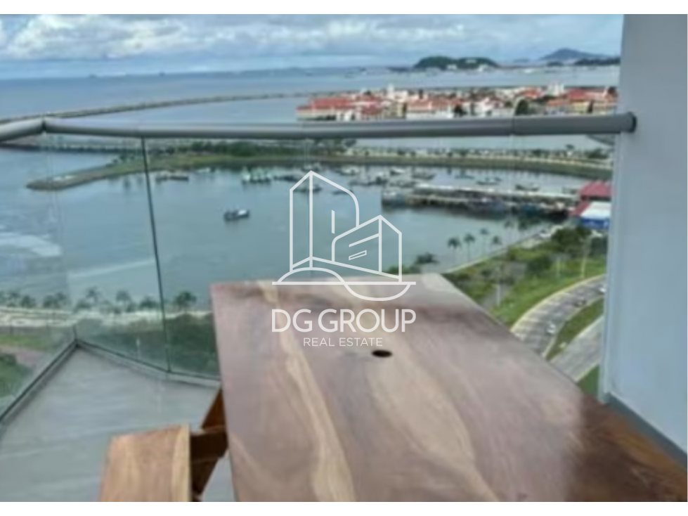 Alquiler de apartamento en Avenida Balboa