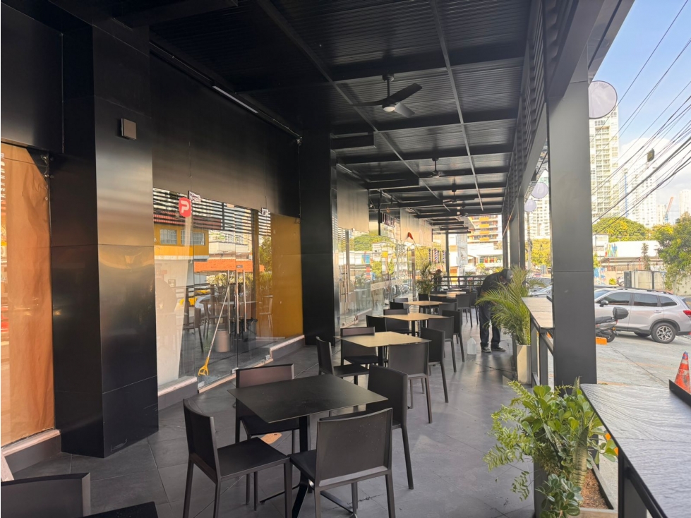 Alquiler de local comercial en San Francisco Plaza 68 Strip