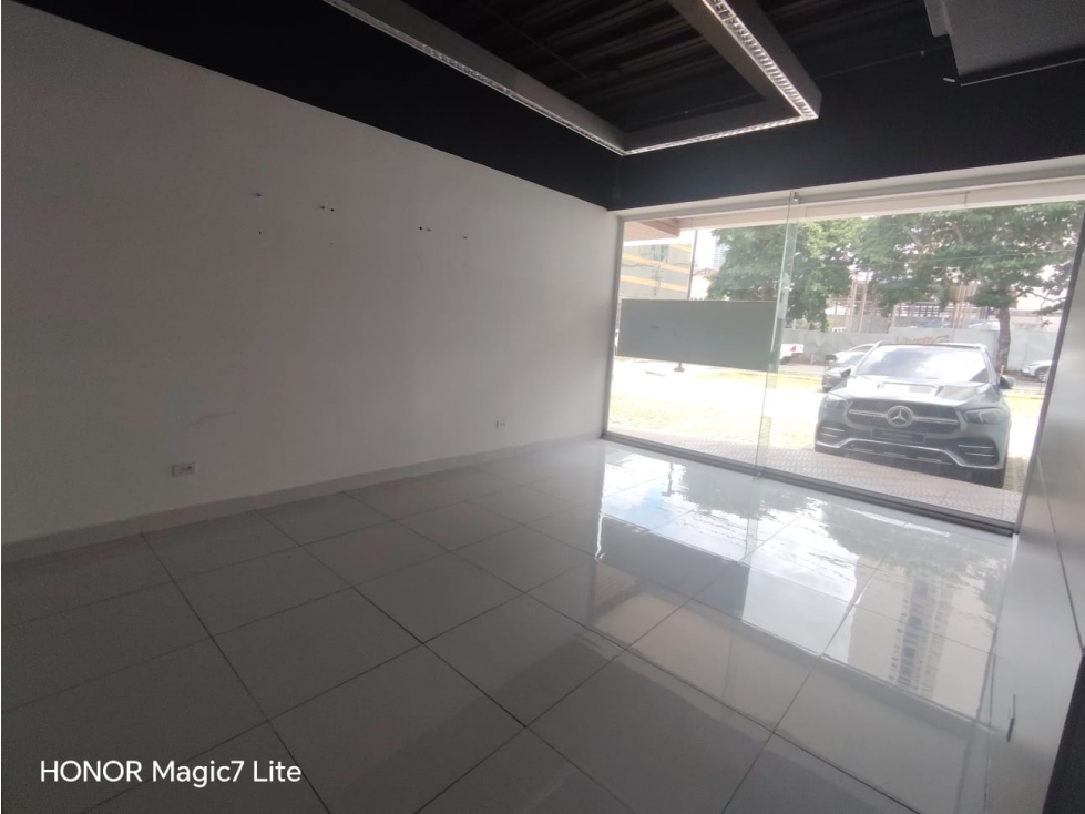 Alquiler de local en planta baja, PH 23 - Obarrio — foto 2