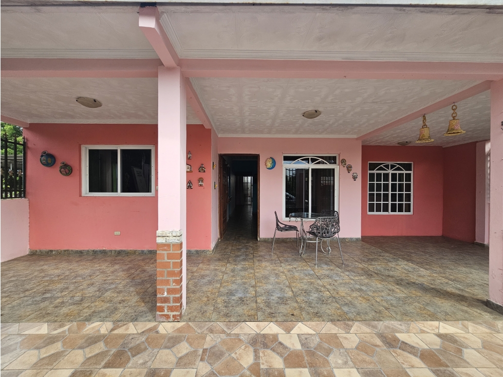 Alquiler de casa en barriada Los Pinos, Las Tablas - 2