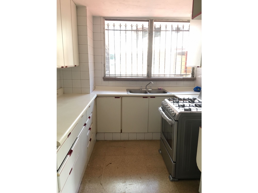 Venta de apartamento en PH Araguaney, El Carmen — foto 4