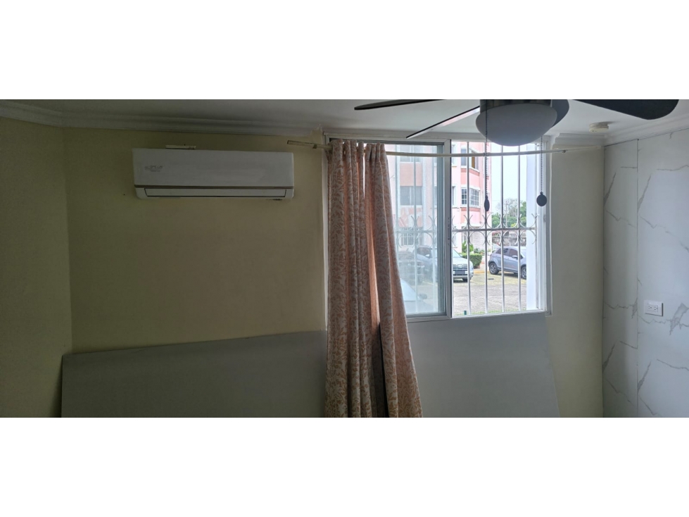 Venta de apartamento en Parque del Este, Campo Limberg. MY - 4