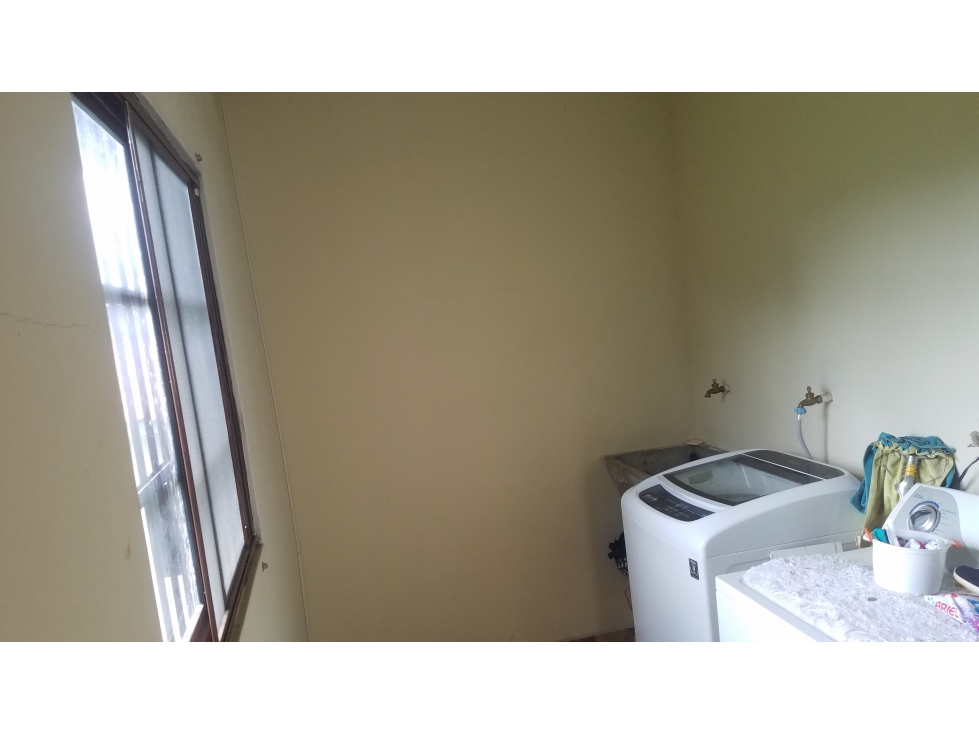 Venta de Casa Amplia en La Arena Herrera Panamá - 2