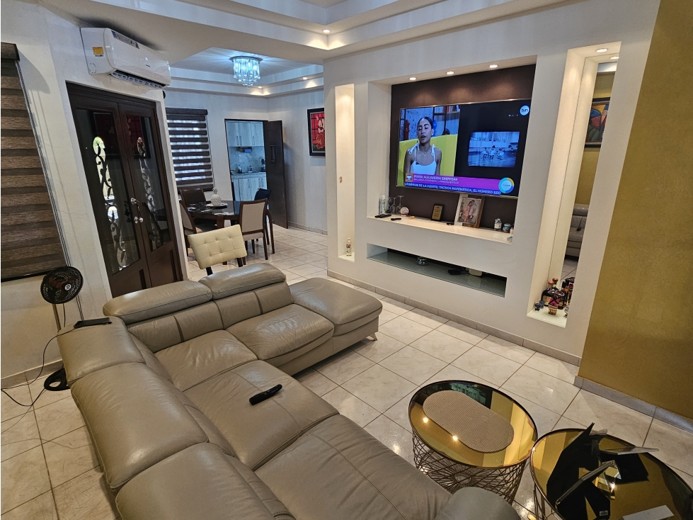 Se alquila casa en Brisas de los Guayacanes, Chitré - 5