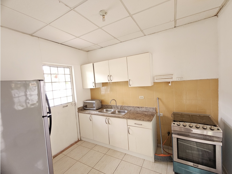 Alquiler de casa amoblada en Brisas de Guayacanes, Chitré - 6