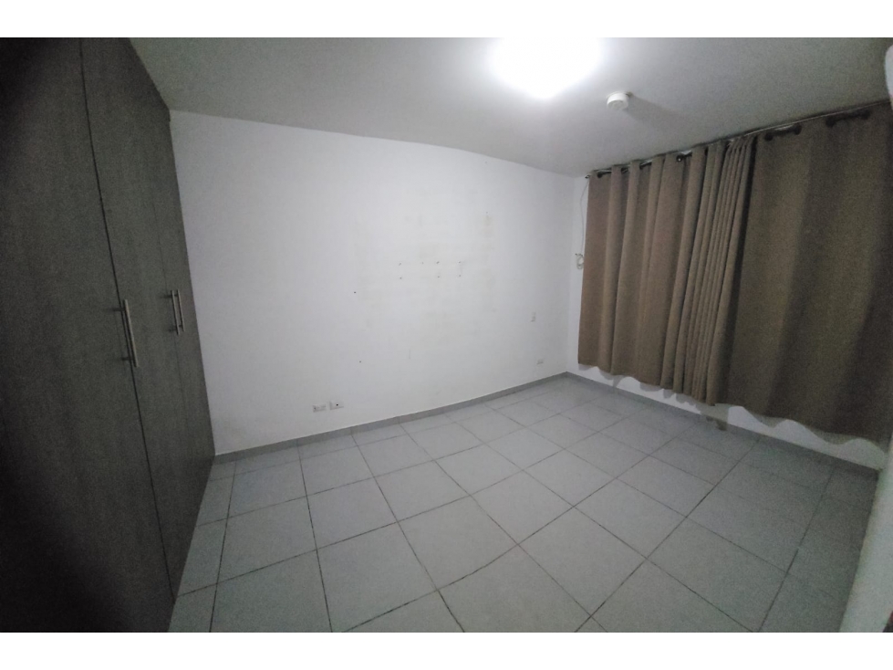 Alquiler de apartamento en PH Aviñon, Torre 1 - Tumba Muerto — foto 2