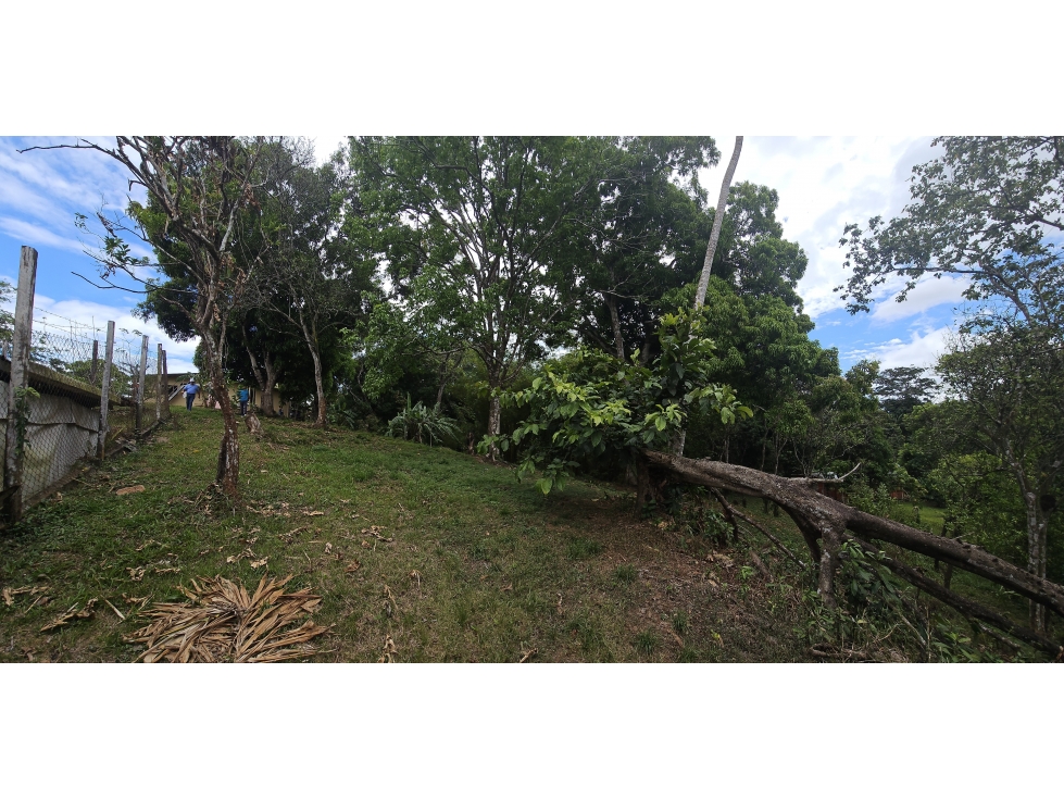 Se Vende Casa con amplio terreno en Arraiján, Panamá Oeste — foto 3