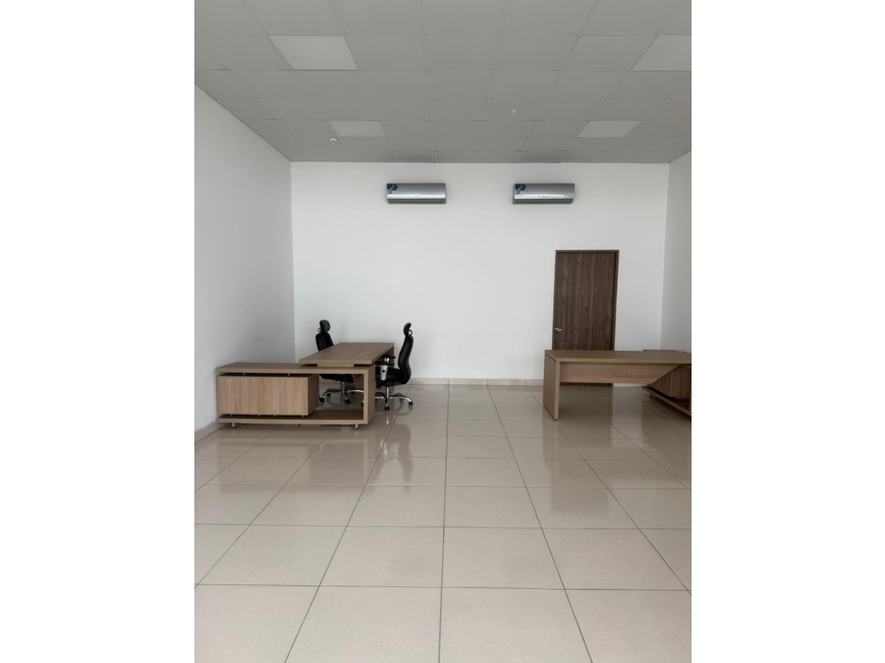 Local Comercial en Alquiler Centennial Plaza