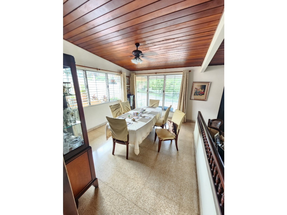 Venta de Casa en Altos de Betania Lote de Esquina — foto 4