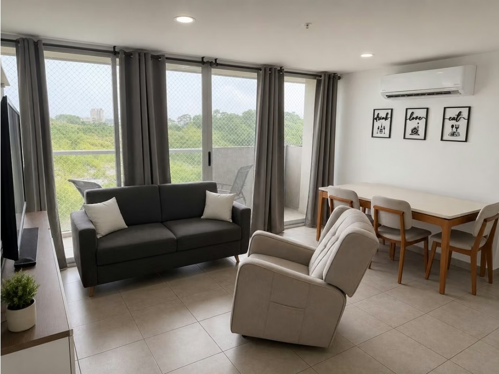 Venta de apartamento en PH Hacienda Golf, Brisas del Golf. MY - 3