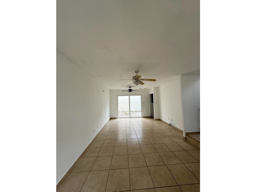 Casa en venta en PH Alpes, Brisas del Golf. MY - 2