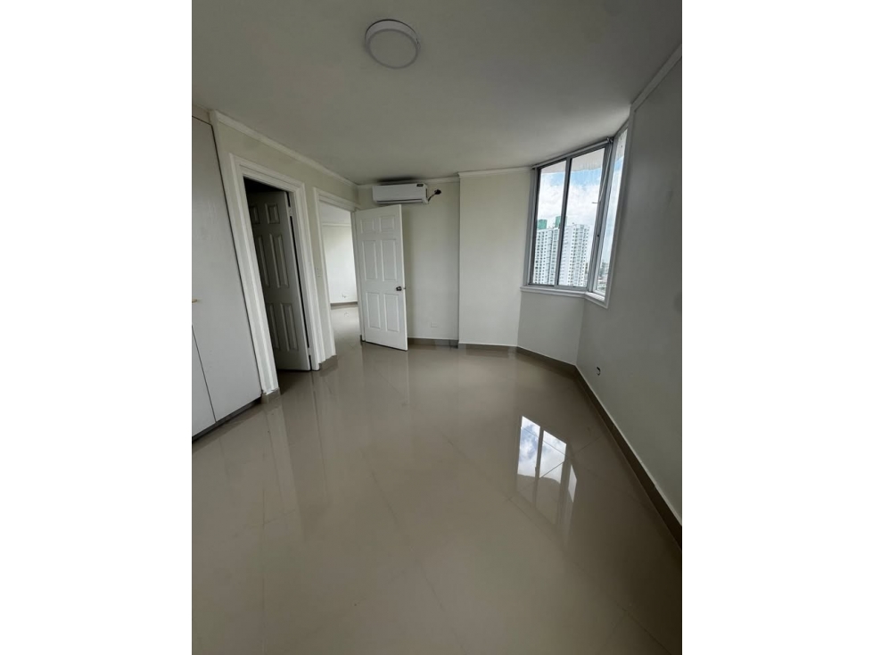 Venta de apartamento en PH Brisas del San Fernando, Vía España. MY — foto 3