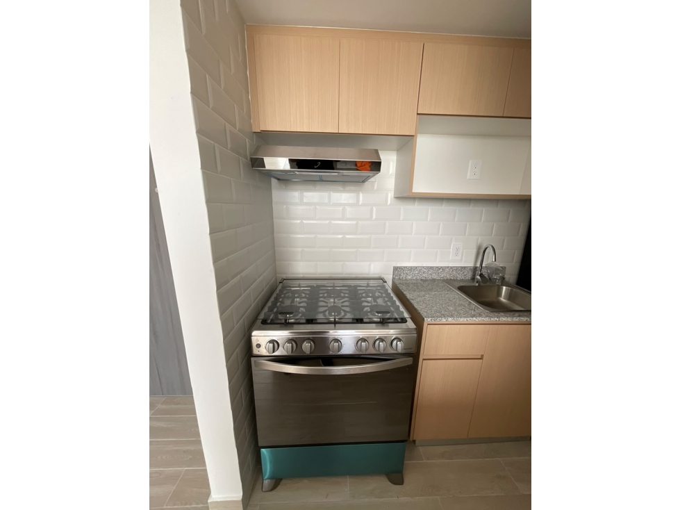 Alquiler de apartamento en Greenwood Tower, Tumba Muerto. MY — foto 3