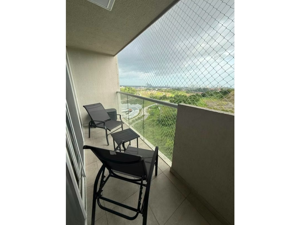 Venta de apartamento en PH Hacienda Golf, Brisas del Golf. MY - 1