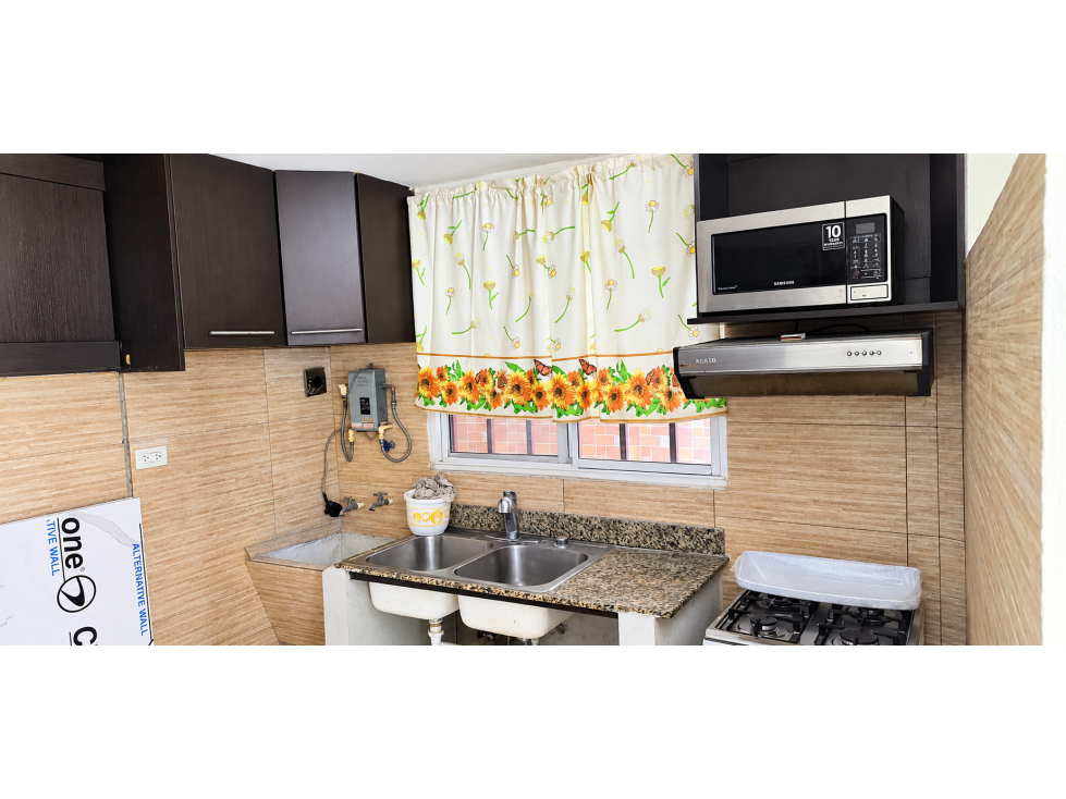 Venta de apartamento en Parque del Este, Campo Limberg. MY