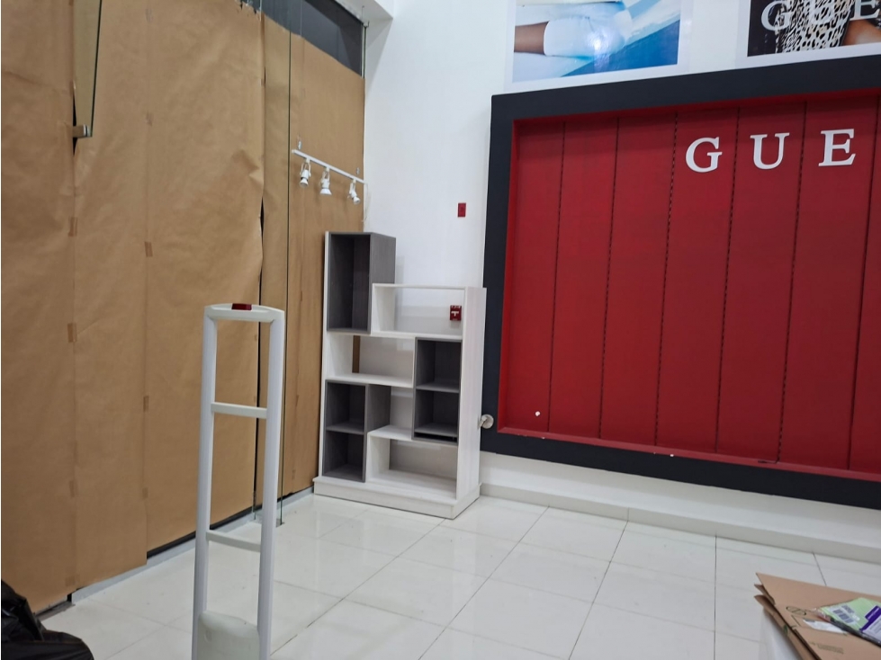 Venta/Alquiler de local comercial en Santiago Mall, Veraguas. MB - 6