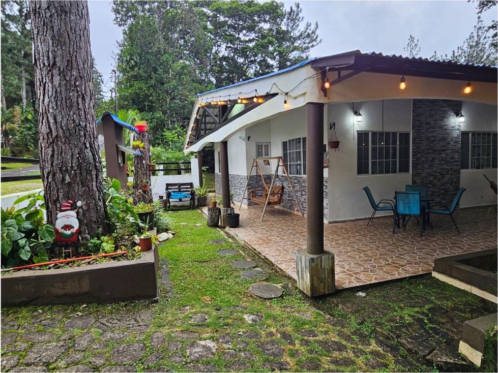 Venta de casa en Altos de Cerro Azul. MY - 4