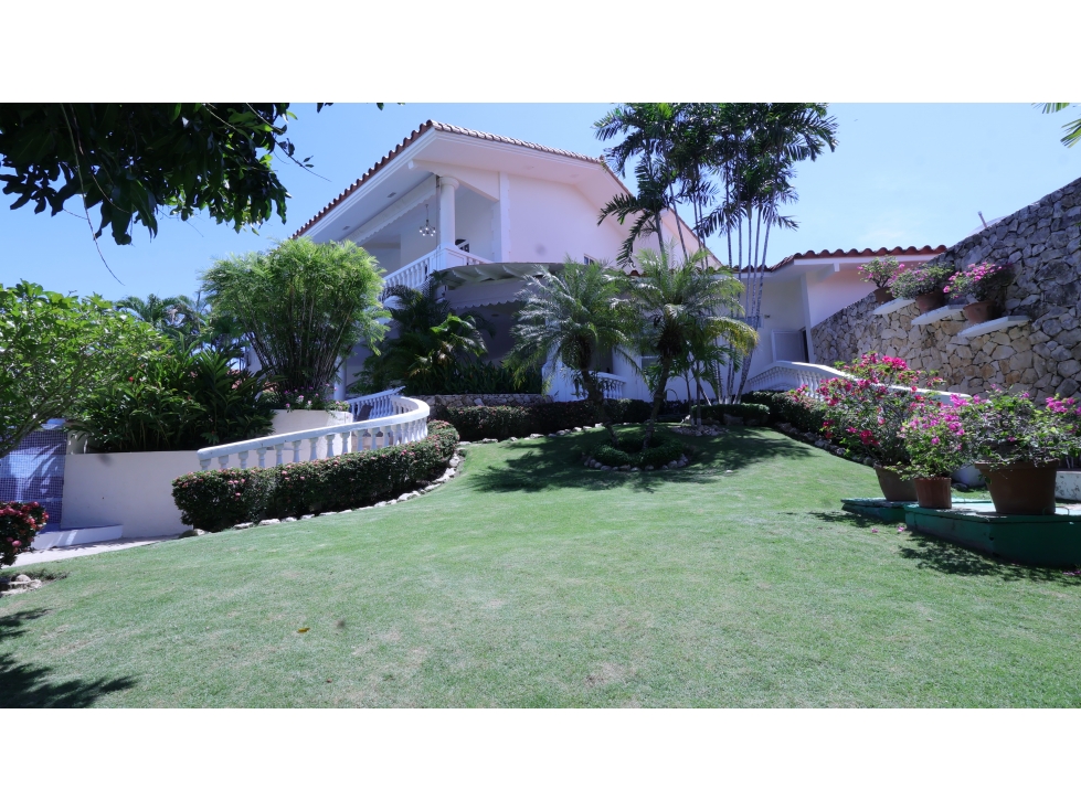Venta de casa de playa en Coronado, Club de Golf. - 2
