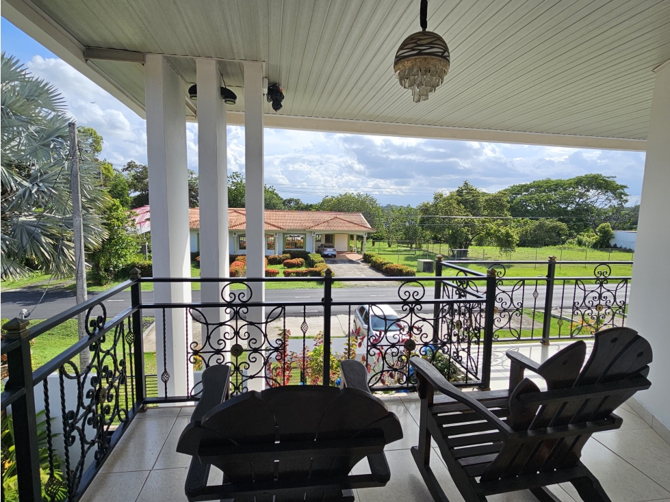 Venta de casa con piscina en Chitré, Herrera. MB — foto 6