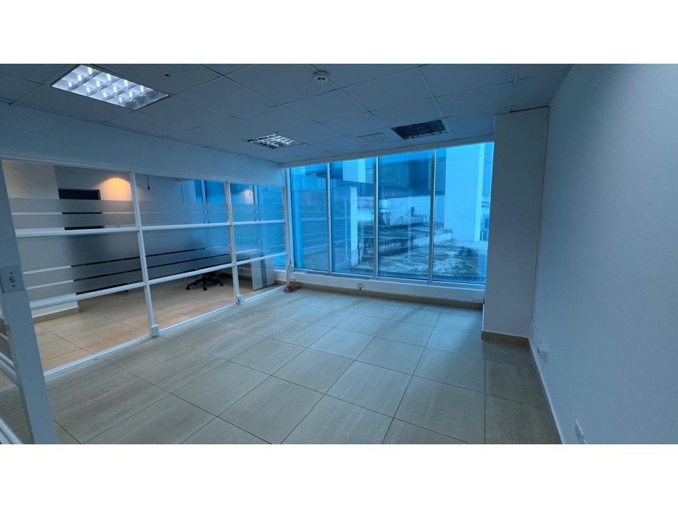 Alquiler de oficinas en Ocean Business Plaza, Torre Banesco