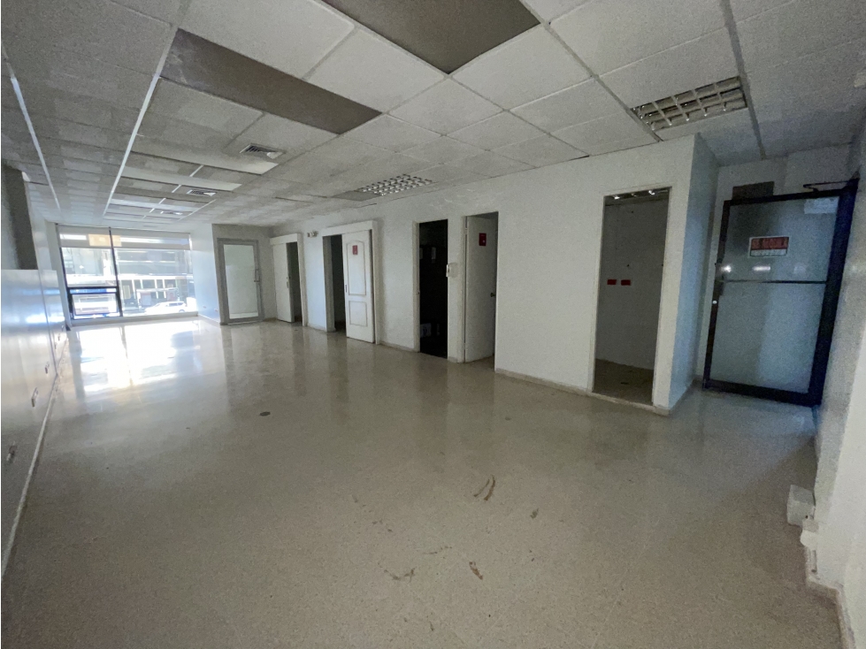 Alquiler de local comercial en Av. Balboa — foto 2