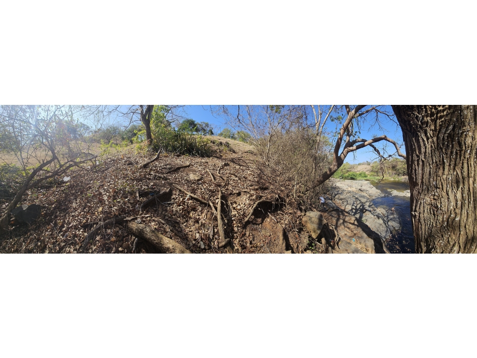 Venta de terreno de 2.2 hectáreas en Guararé, Los Santos - 1