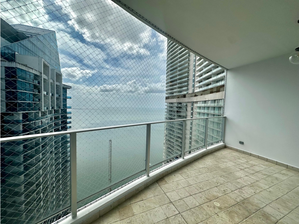 Venta/Alquiler de apartamento en PH Pacific Village, Punta Pacífica.