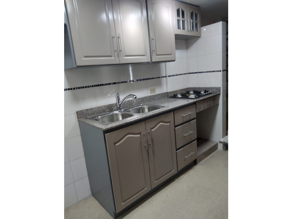 Venta de apartamento en PH Beverly Plaza, Vía España. MY - 3