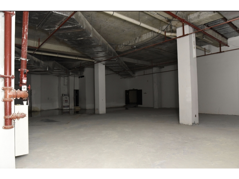 Alquiler de local comercial en Los Andes Mall. YP - 2