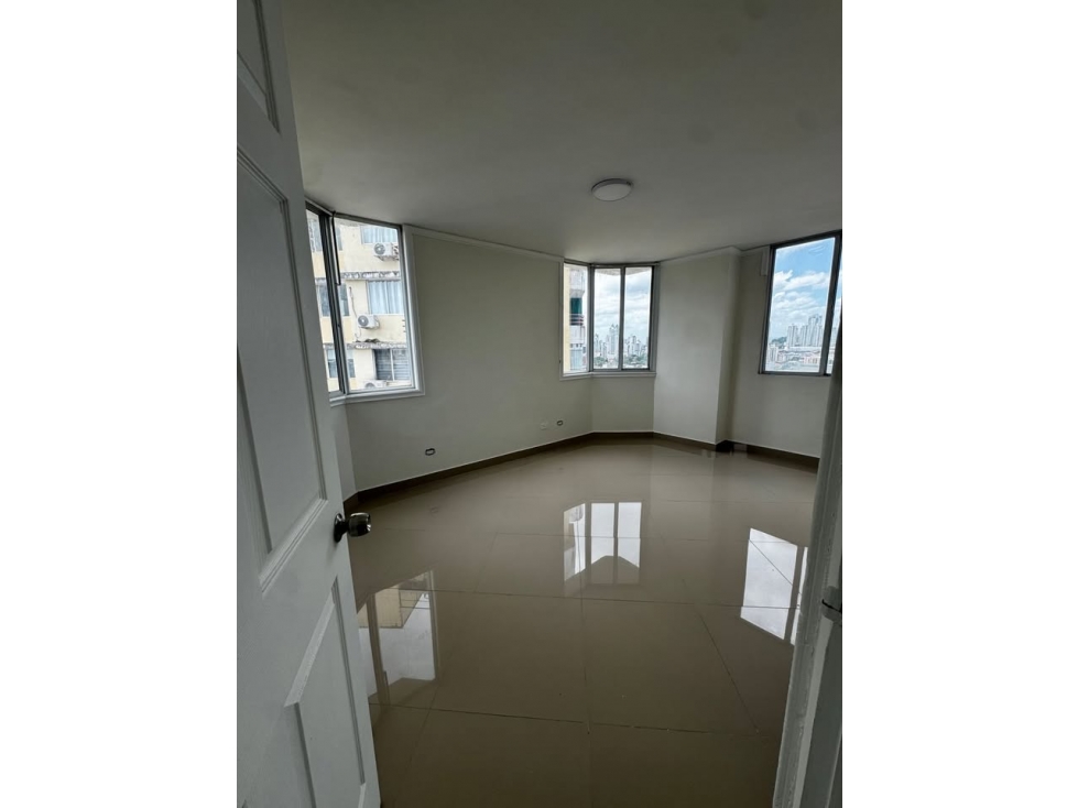 Venta de apartamento en PH Brisas del San Fernando, Vía España. MY — foto 4