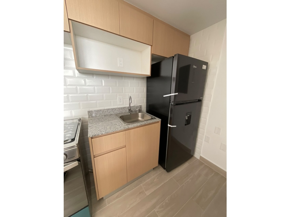 Alquiler de apartamento en Greenwood Tower, Tumba Muerto. MY — foto 4