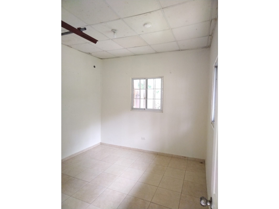 Venta de terreno con casa en Cantarrana, Chitré - 6