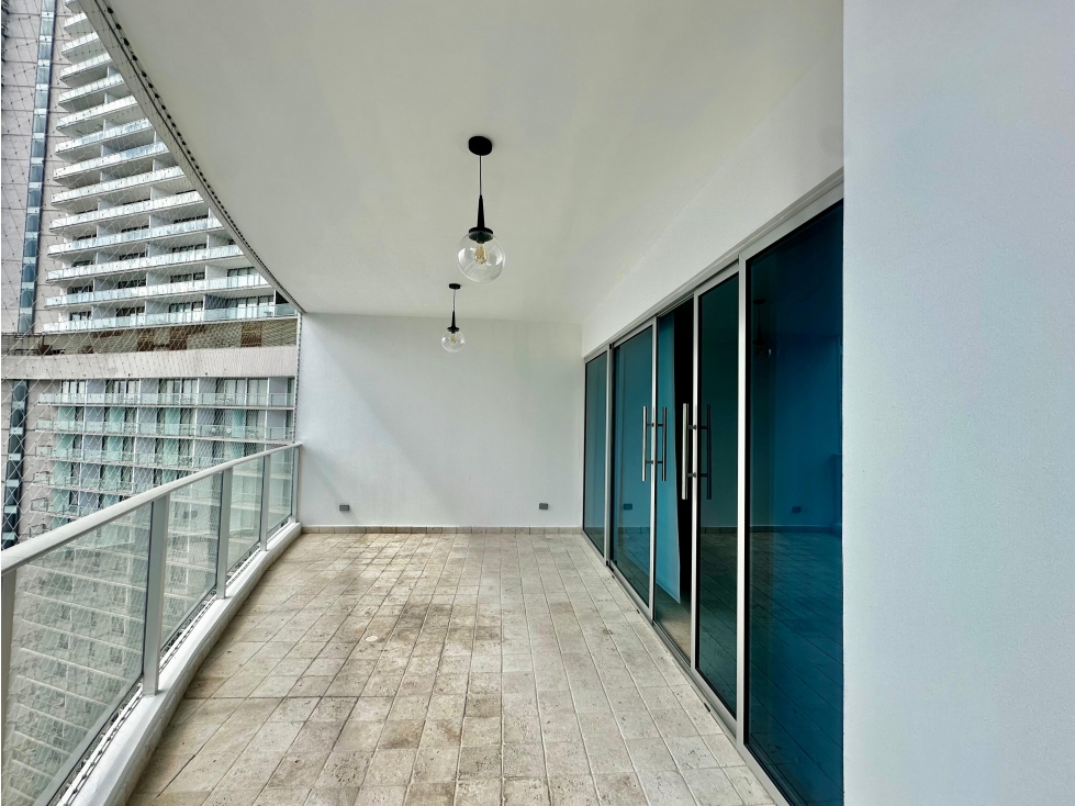 Venta/Alquiler de apartamento en PH Pacific Village, Punta Pacífica. — foto 3