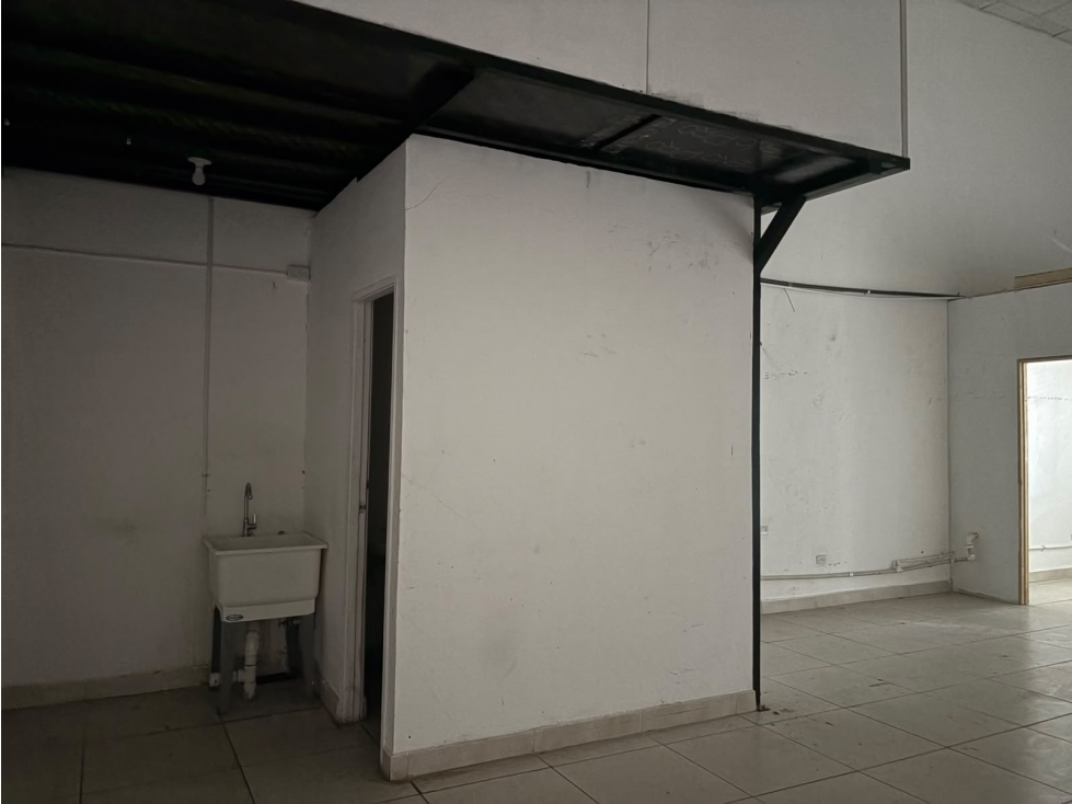 Alquiler de local en Plaza Norte, Altos de Panamá. GM - 3