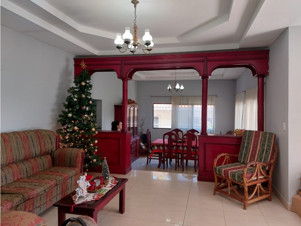 Se vende Casa en Cantarrana, A pasos de Hotel Guayacanes - 2