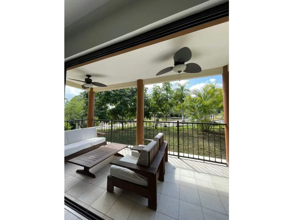 Apartamento en alquiler Embassy Club, Clayton