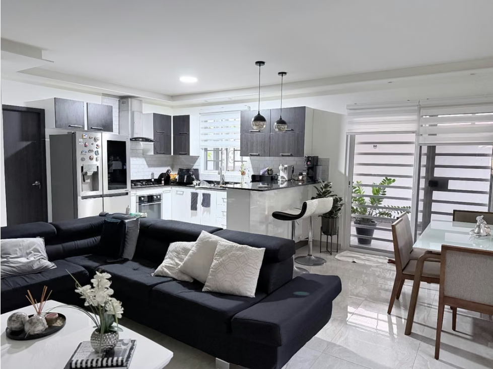 VENDO CASA COMPLETAMENTE REMODELADA REPARTO NUEVO PANAMÁ, CHANIS — foto 4