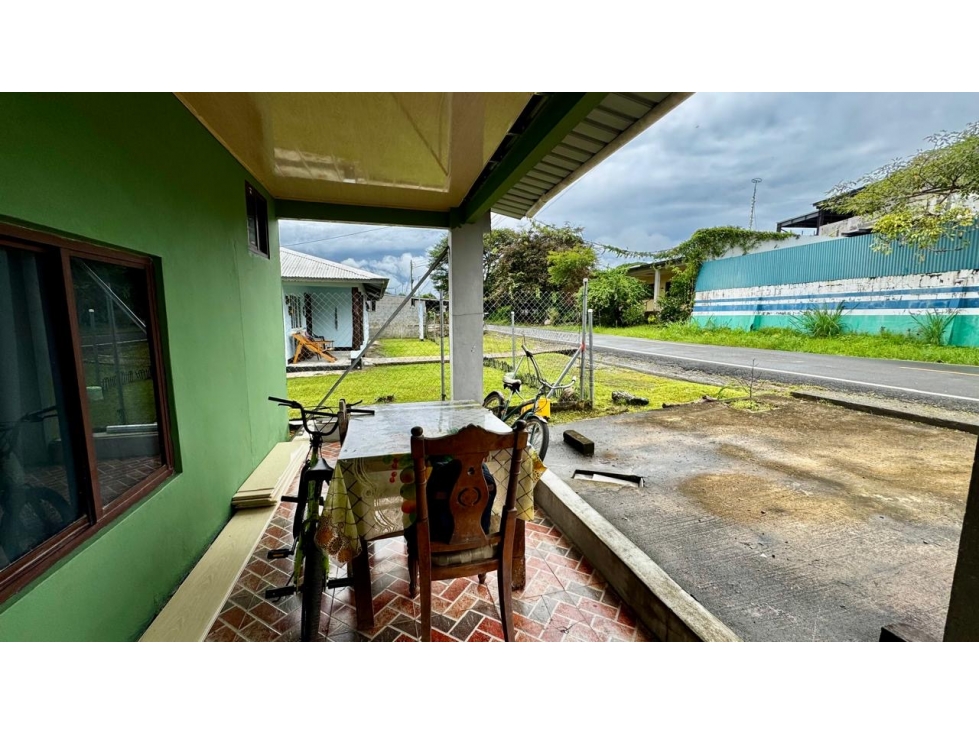 Venta de casa en el centro de Pedasí. - 6