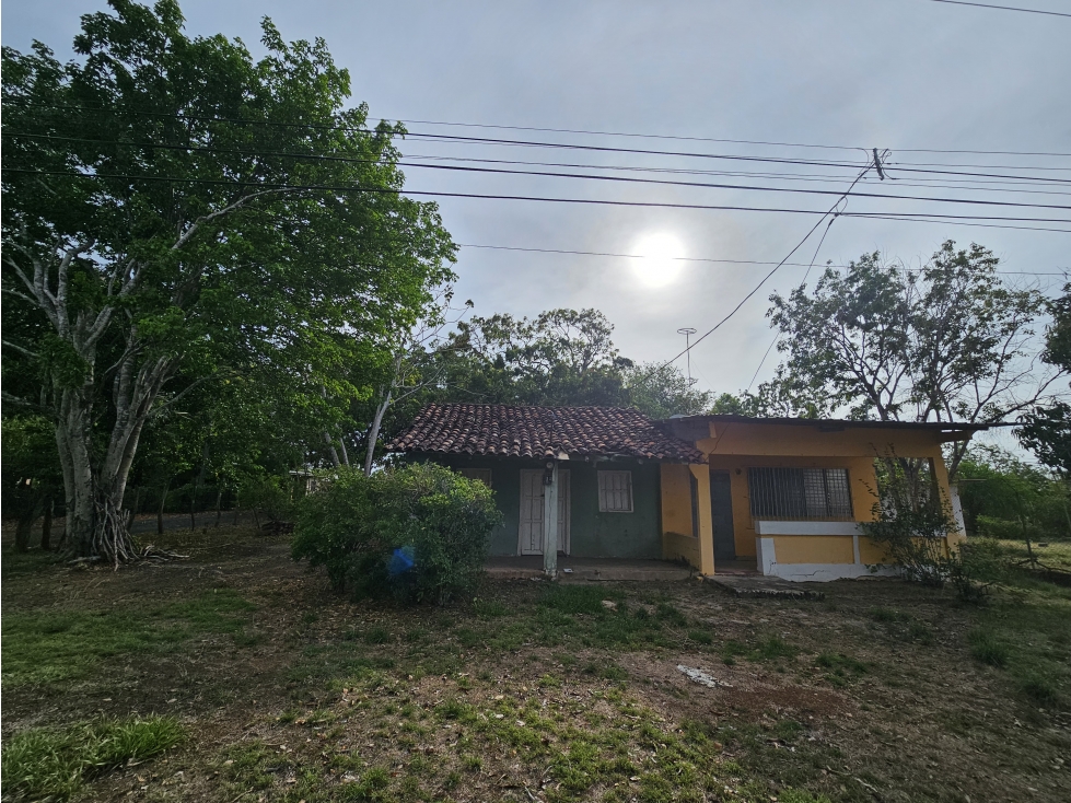 SE VENDE PROPIEDAD EN CENTRO DE SANTA ANA, LOS SANTOS - 4