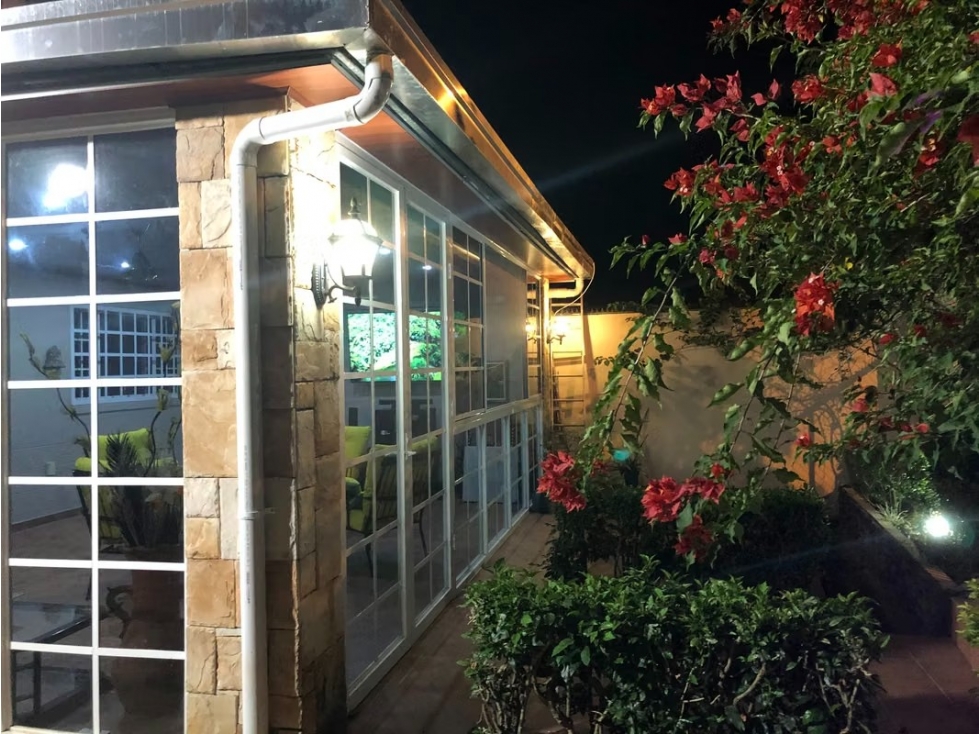 Venta de Casa Amoblada en Villas de Howard. MY - 2