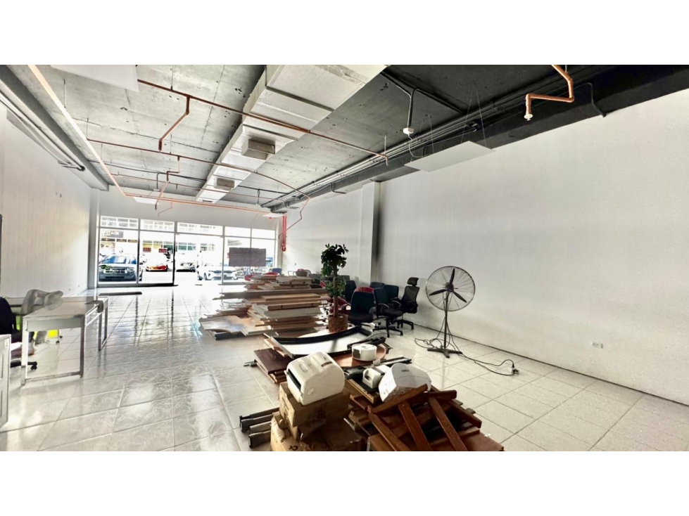 Se vende/alquila local comercial en Plaza Costa Sur 486 m² - 3