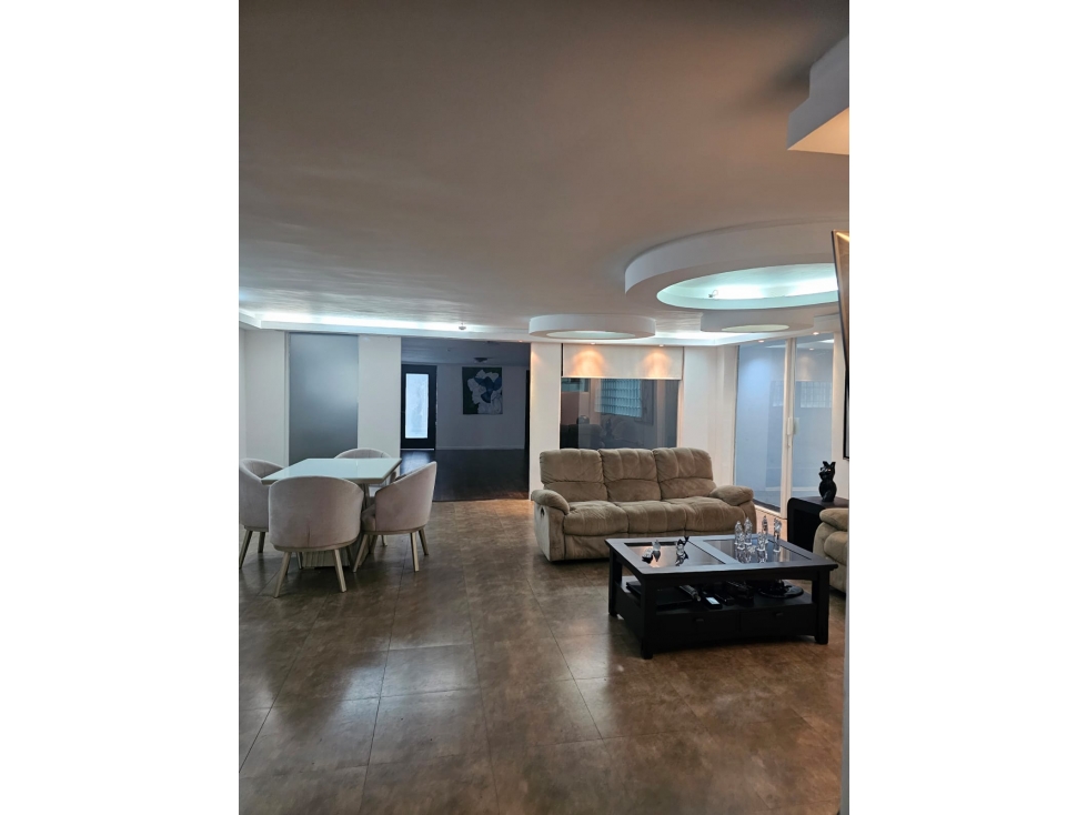 Venta/Alquiler de Casa Comercial en Obarrio Calle 56 — foto 2