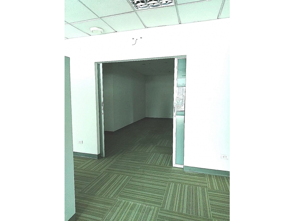 Oficina en Alquiler o Venta Ocean Business Plaza, Marbella — foto 5