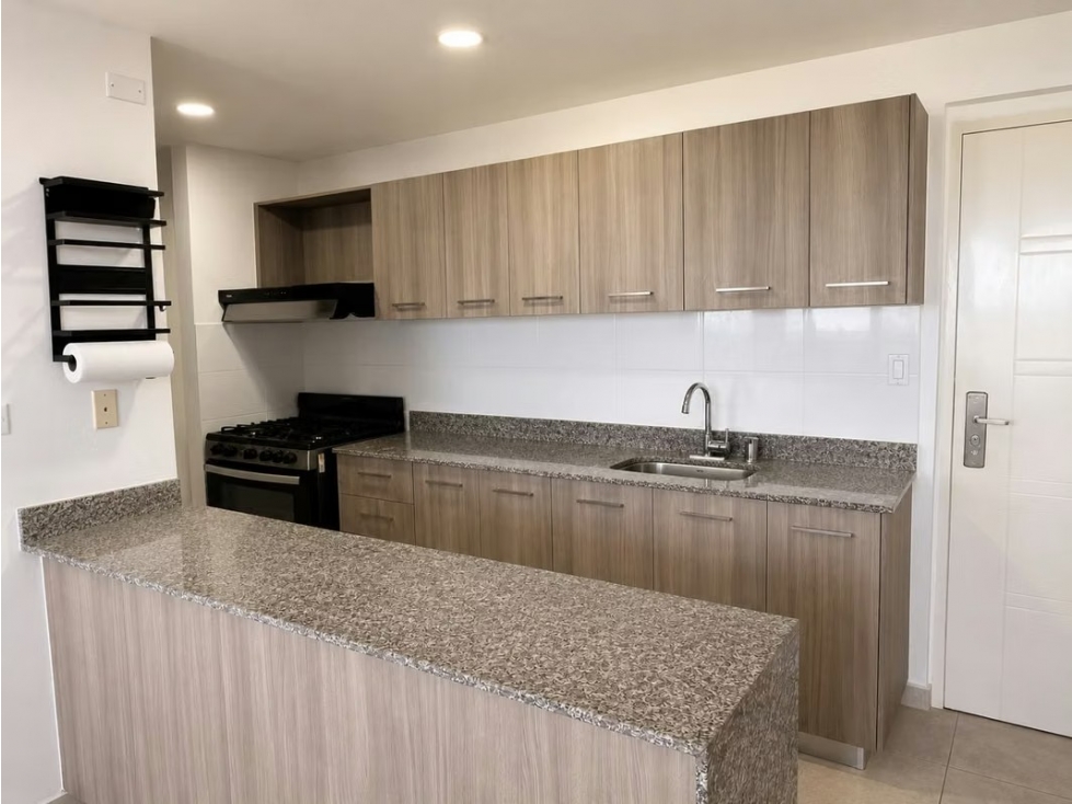Venta de apartamento en PH Hacienda Golf, Brisas del Golf. MY - 5