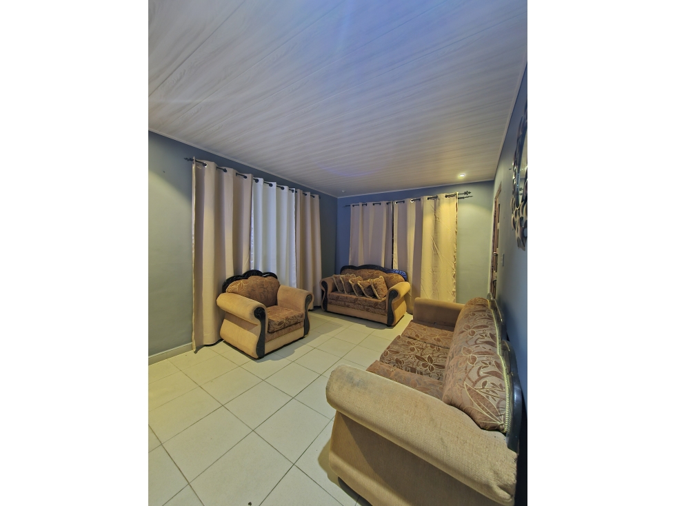 Alquiler de casa amoblada en Villas de San Miguel, Monagrillo. MB — foto 4