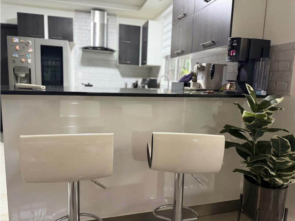VENDO CASA COMPLETAMENTE REMODELADA REPARTO NUEVO PANAMÁ, CHANIS — foto 6