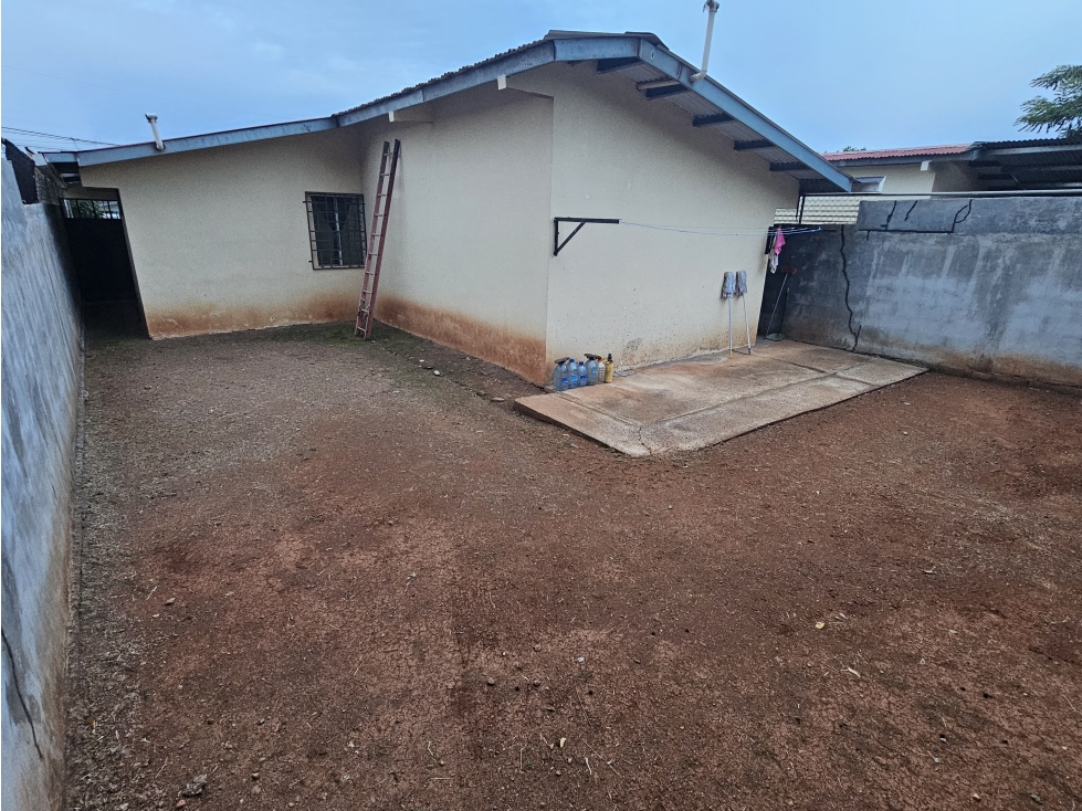 Venta de Casa en Urb. Santa Bárbara, Santa Ana Los santos - 2