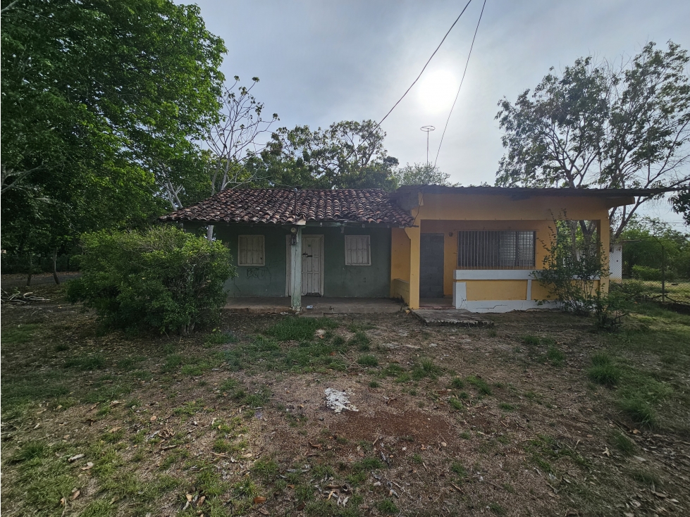 SE VENDE PROPIEDAD EN CENTRO DE SANTA ANA, LOS SANTOS - 2