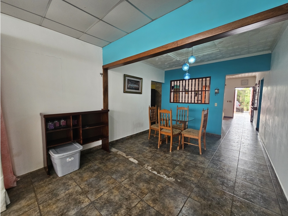 Alquiler de casa en barriada Los Pinos, Las Tablas - 5